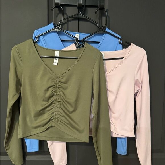 Women's Flex Shirred Cropped Long Sleeve All in Motion Vibrant pink green blue M - Picture 11 of 12